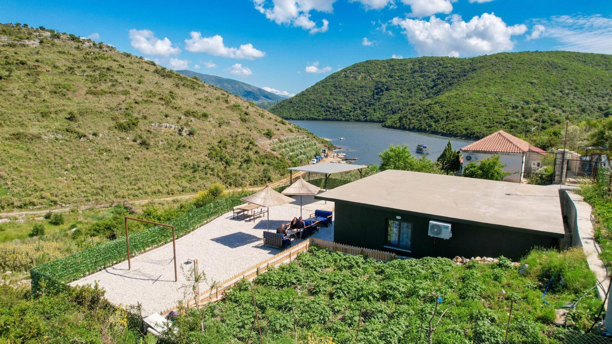 Lago Calmo Villa Ksamil Exterior photo